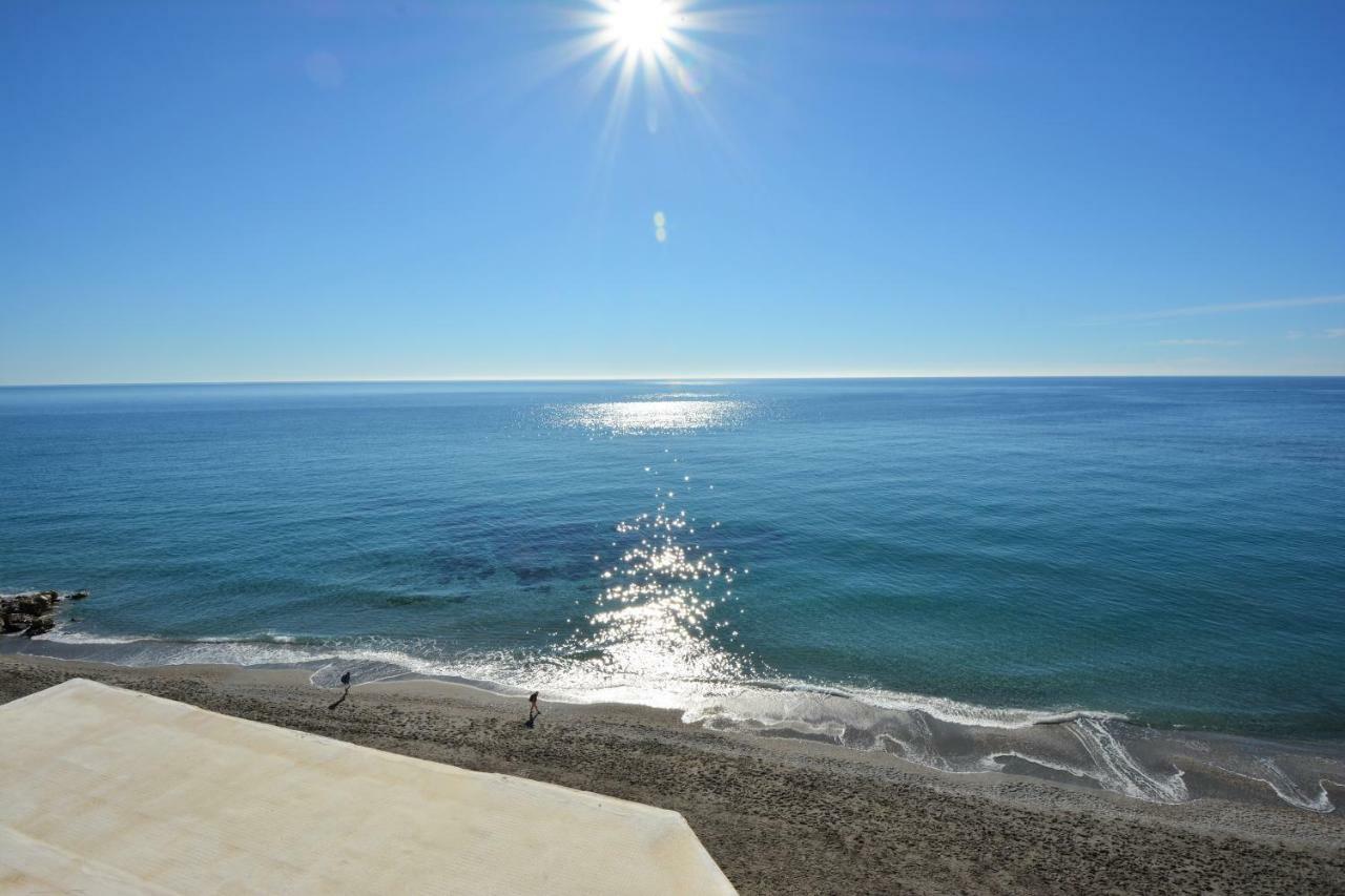 Studio Torresol Nerja Luaran gambar